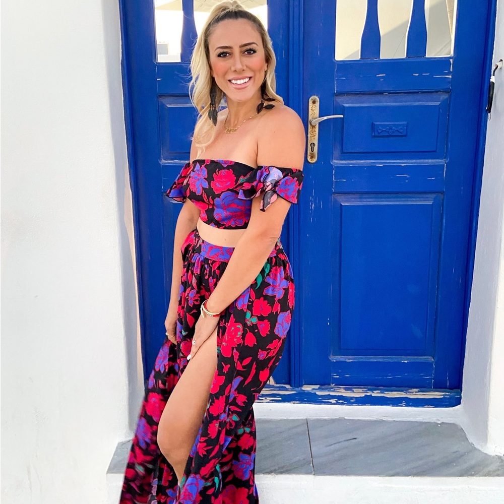 Two piece set